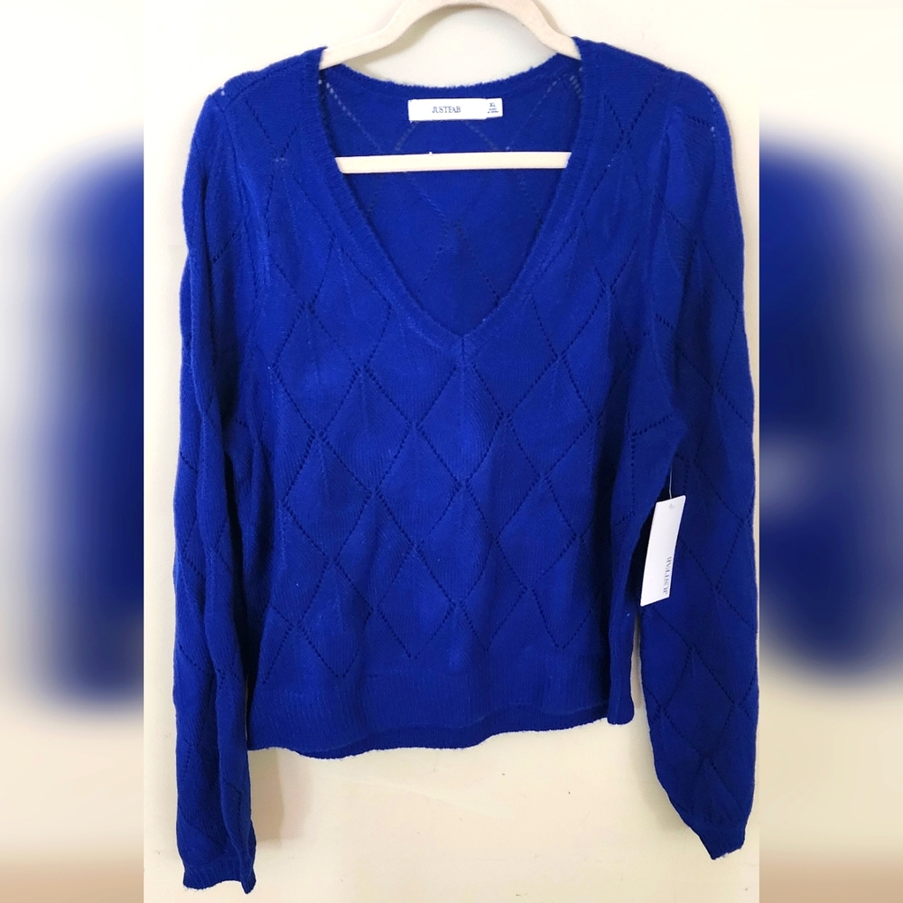 NWT justfab cable knit sweater